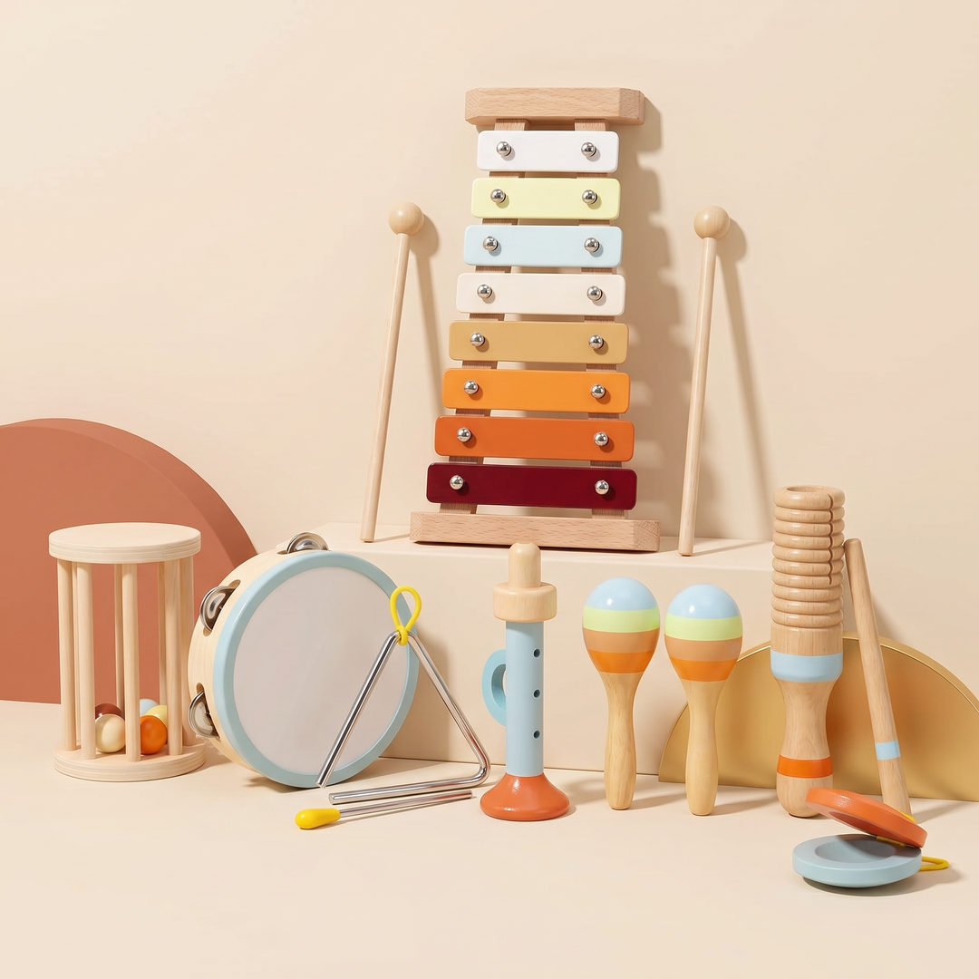 The wooden music set arranged together showing all the instruments